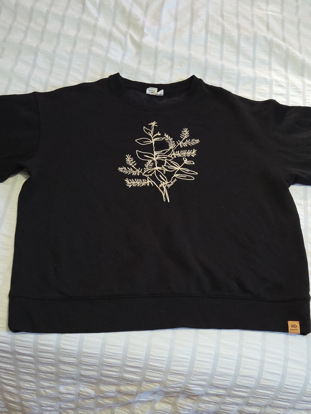 tentree Black Crewneck Sweater with Cream Botanical Line Art